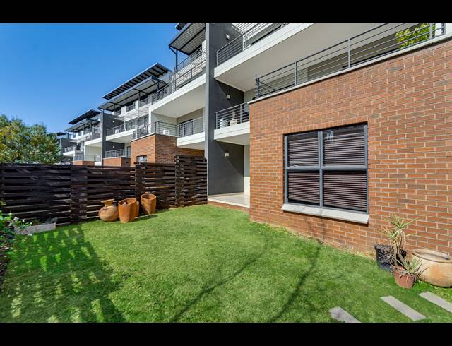 3 BEDROOM APARTMENT FOR SALE IN FOURWAYS